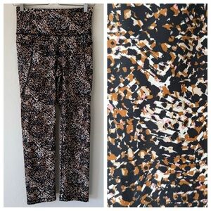 Old Navy Active High-Waisted PowerSoft 7/8 Tall Leggings Artsy Cheetah Print